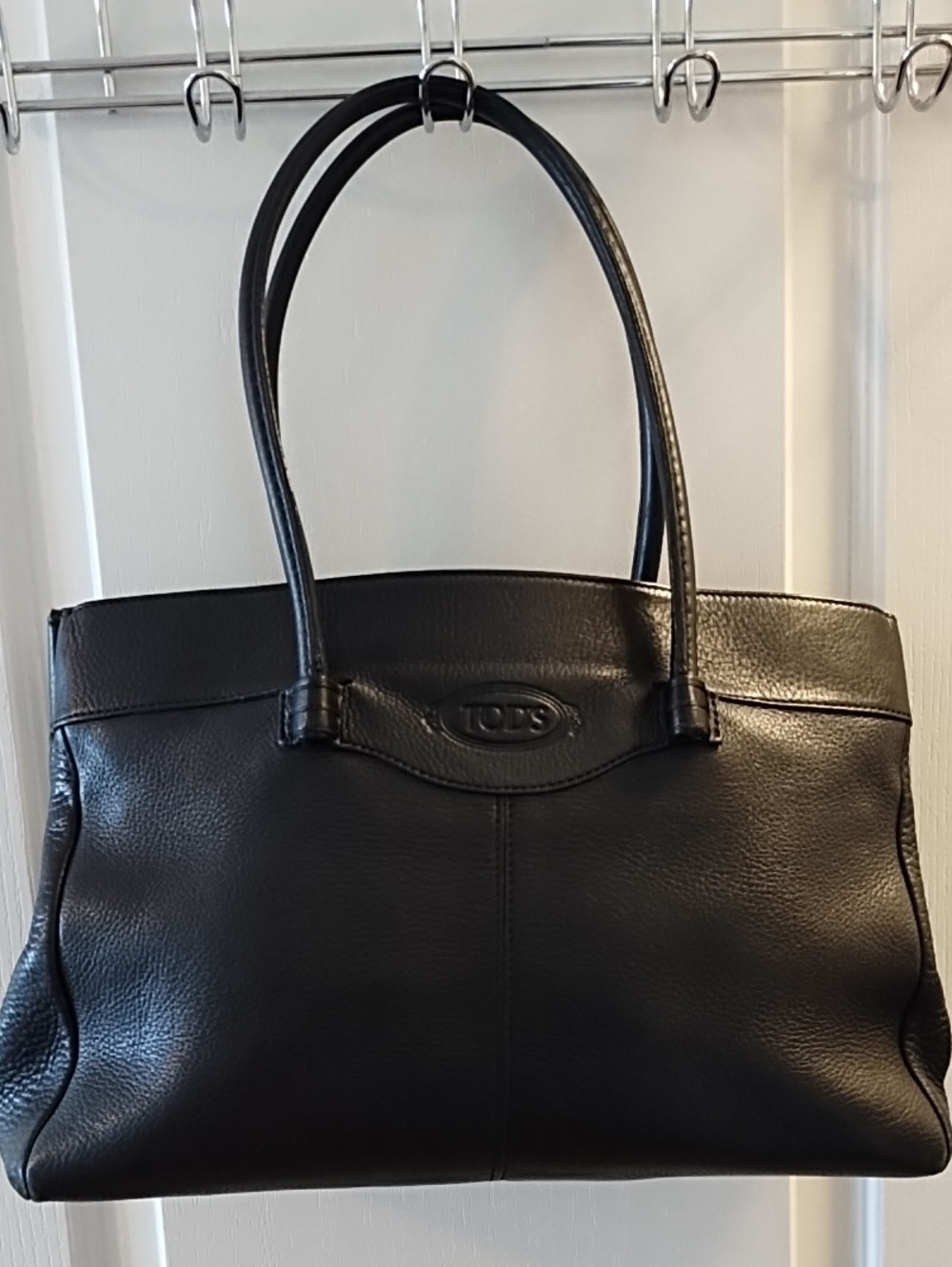 Tod's Mocassino Black Pebbled Leather Tote Double Handles Italian Quiet Luxury